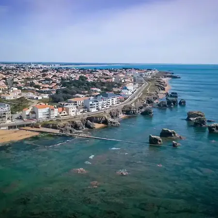 T2 Spacieux A 5 Min Des Plages 3*